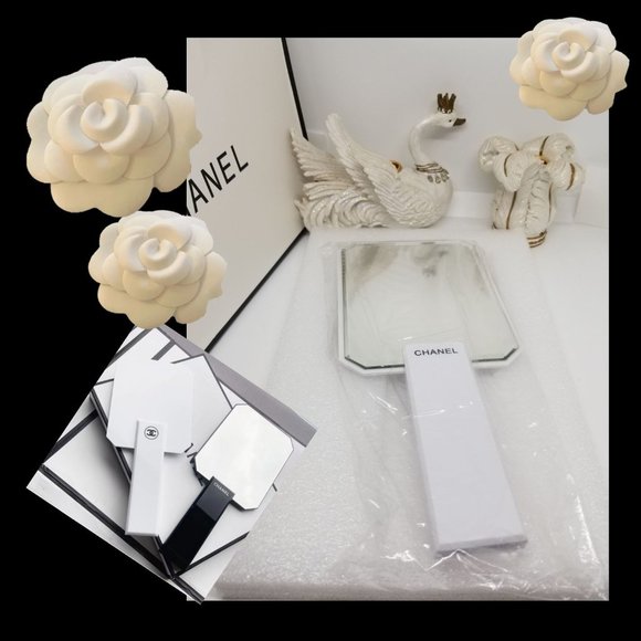 Chanel Hand Held Makeup Mirror NIB White - Picture 1 of 6